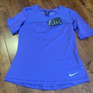 Nike Pro Hypercool shirt